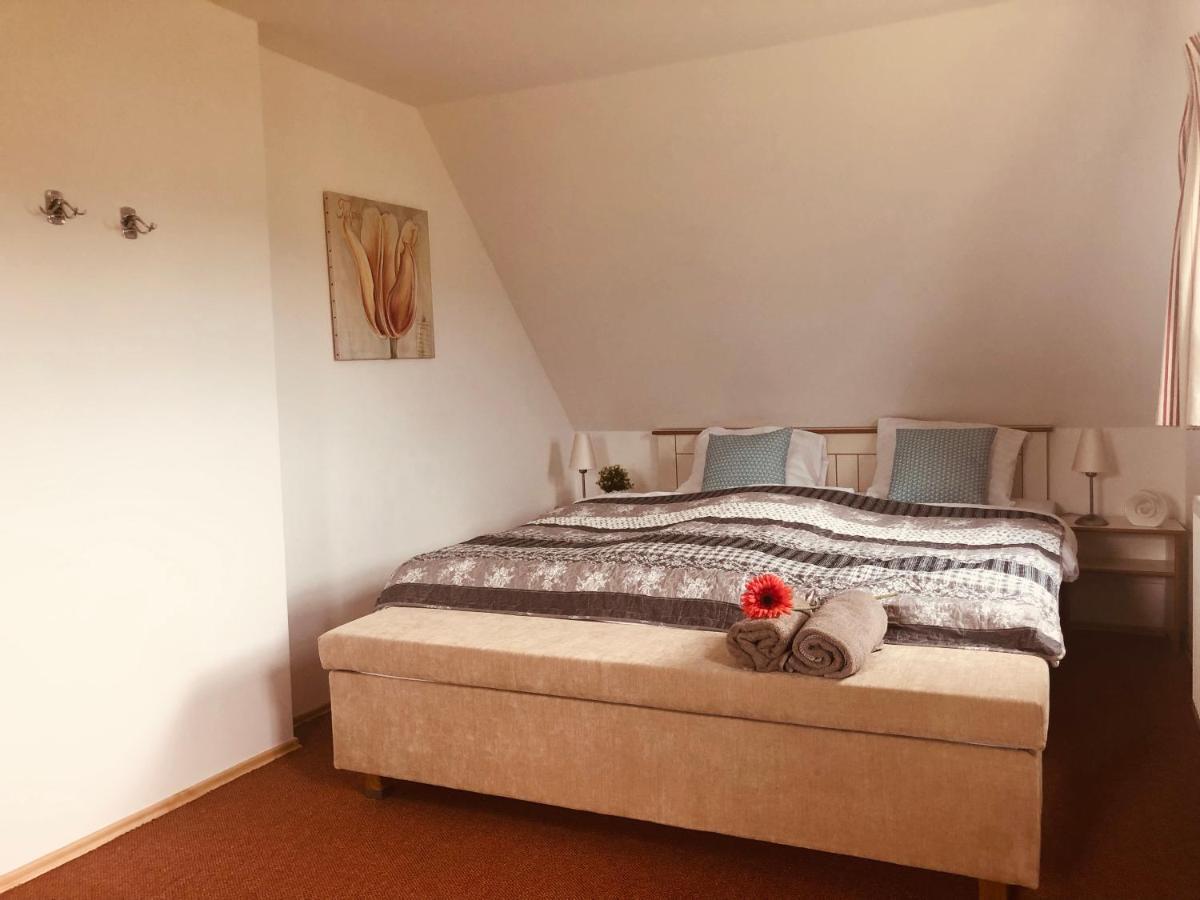 Roubenka Adel Villa Vrchlabí Exteriör bild
