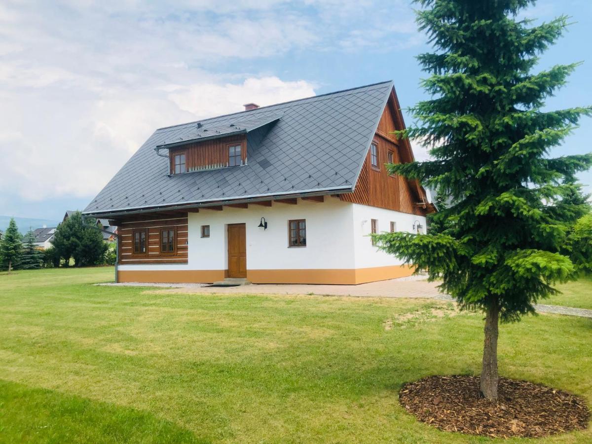 Roubenka Adel Villa Vrchlabí Exteriör bild